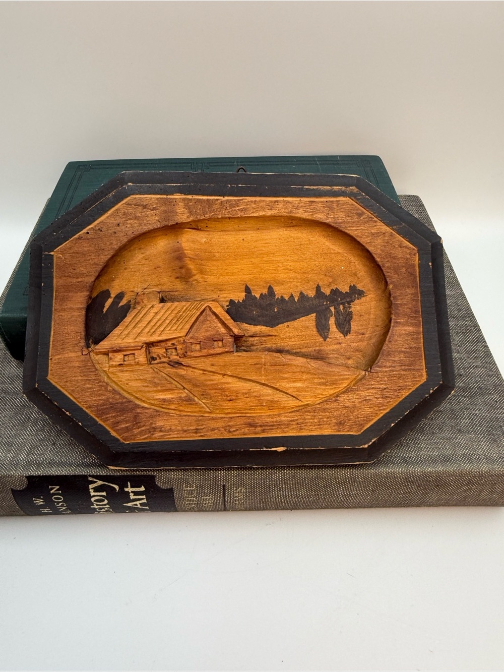 Vintage Wooden Carved 3D Cottage Cabin Wall Plaque 8x5